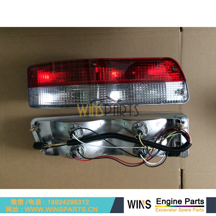 YN80S00015F3 YN80S00015F4 YN80S00015F1 YN80S00015F2 77274909 77274908 优质 挖机尾灯 边灯 转向灯 警示灯 神钢 纽荷兰 挖掘机