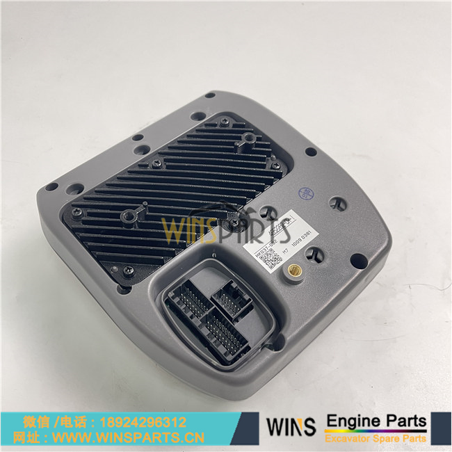 4652262 4631127 4653775 原装 显示屏 控制器 电脑板 中控屏用于日立ZX210-3 ZX225US-3 Zx240-3 ZX250LC-3 ZX280LC-3 ZX270-3挖掘机配件